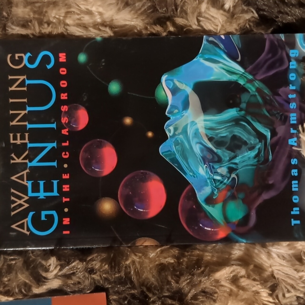 Educational Book Collection - Picture 6 of 6